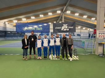 Sportovní úspěch Českého juniorského národního tenisového týmu v Hradci Králové!