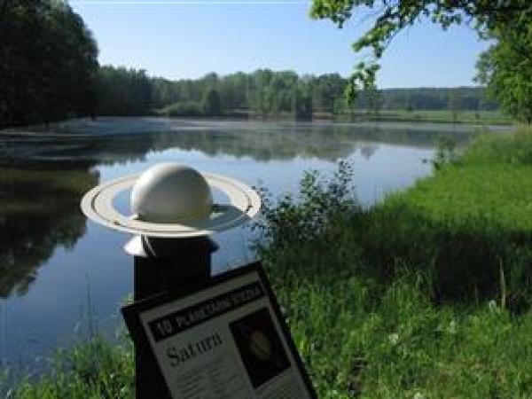 Planetární a Galaktická stezka