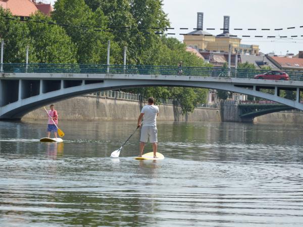 Půjčovna paddleboardů v Hradci Králové